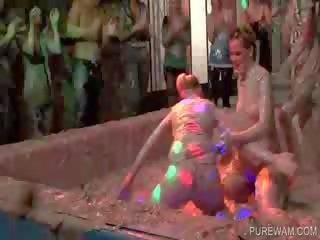 WAM scene with inviting mud fighter chicks